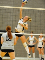 Volleyball Downed by UMass Boston
