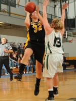 Women's Basketball Falls to Bridgewater State