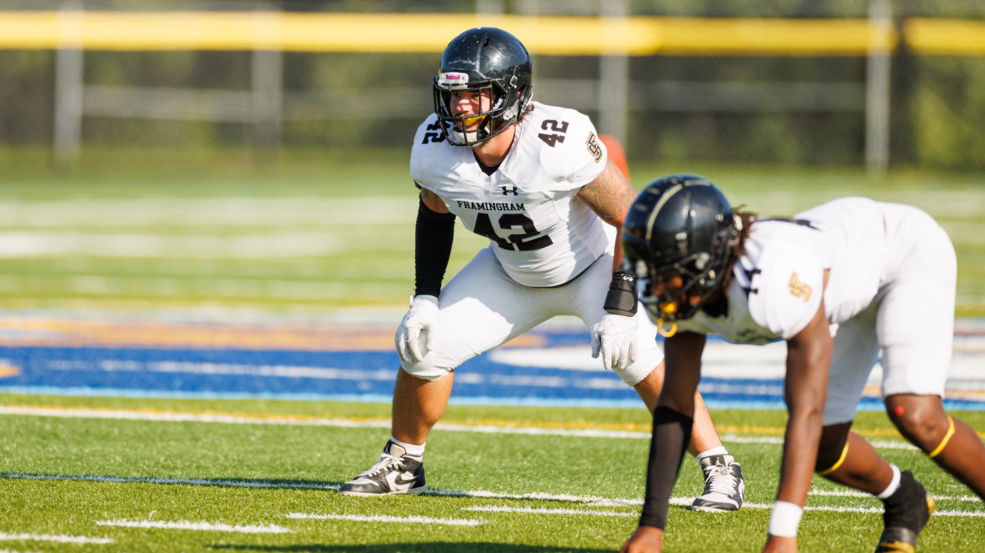 Football Comes Up Short at Bridgewater State 20-19