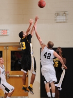 Men&rsquo;s Basketball Closes Regular Season with 65-57 Win Over Babson