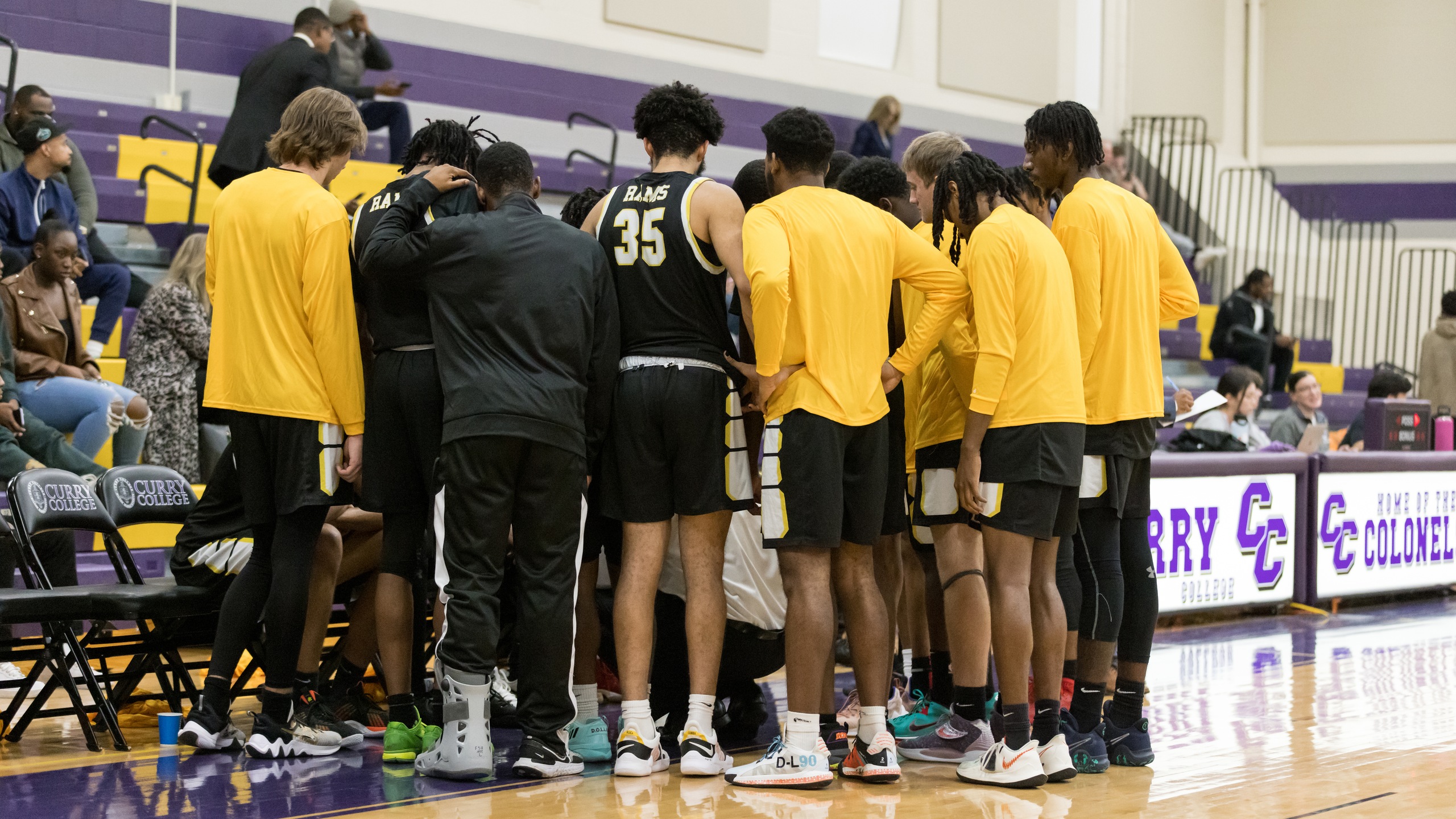 Men's Basketball Defeated 78-66 by Worcester State