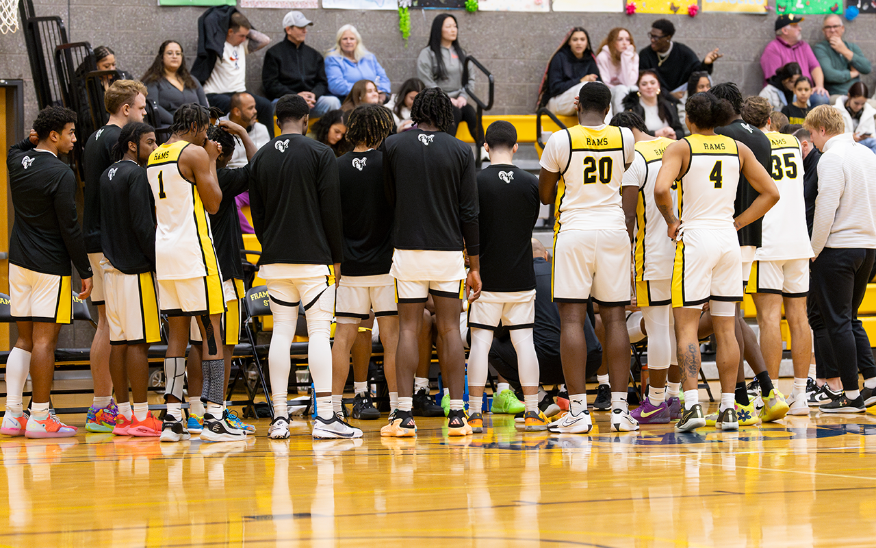 Men&rsquo;s Basketball Falls to Bridgewater State