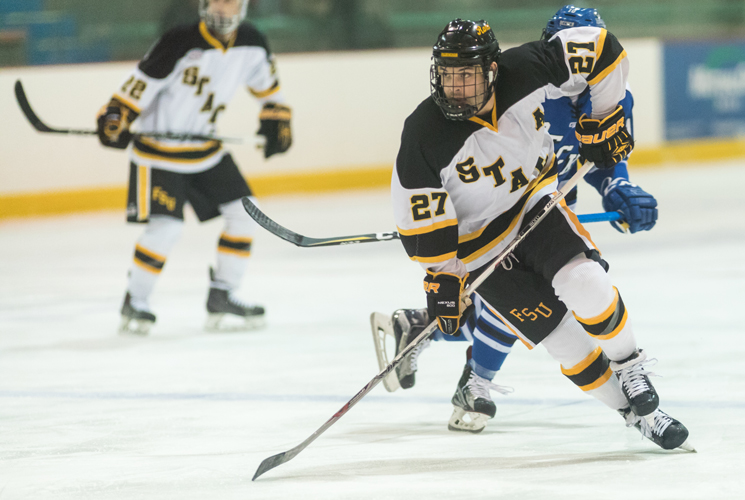 Westfield Blows Past Men&rsquo;s Ice Hockey