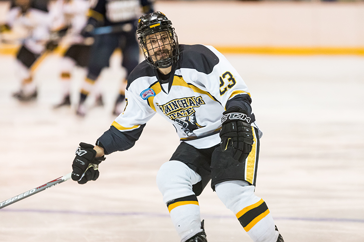 Pilgrims Outpace Ice Hockey; 6-1