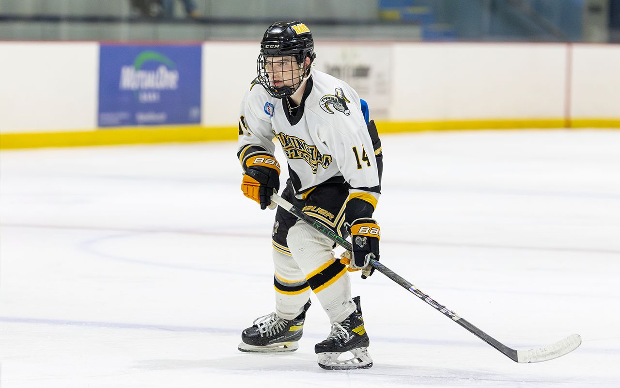 Assumption Holds Off Late Rams Rally, Defeat Men's Ice Hockey 7-6