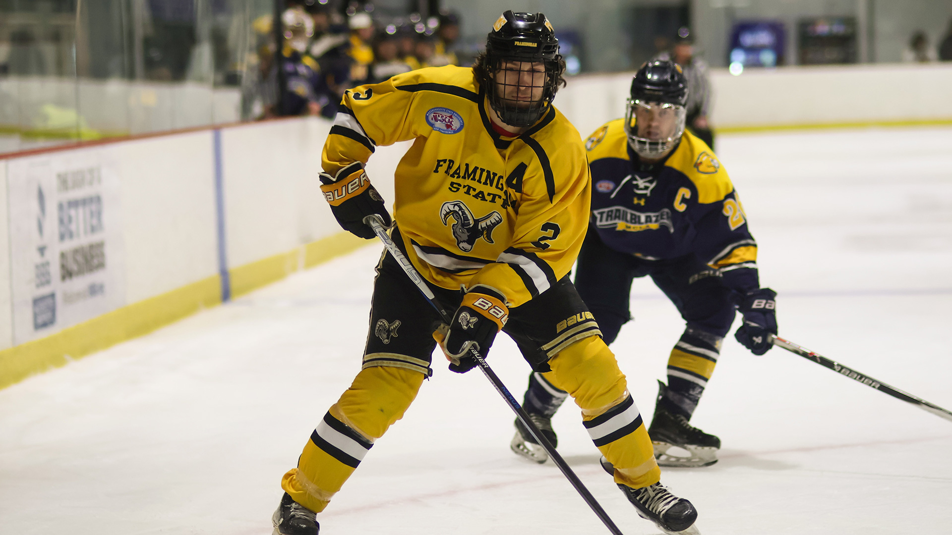 Men's Ice Hockey Rolls Past Rivier, 5-2, Behind Multi-Goal Night from Bugarin