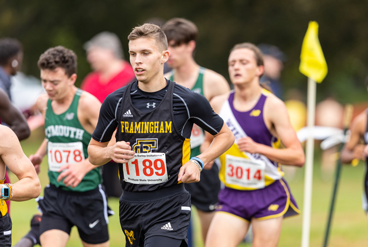 Men's Cross Country Closes Season at NCAA DIII East Regional
