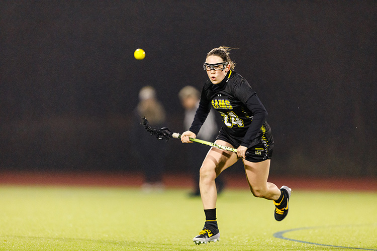Women's Lacrosse Cruises Past Mass. Maritime 18-13
