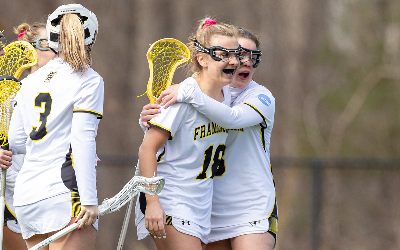 Women's Lacrosse Shoots Past Anna Maria 17-4
