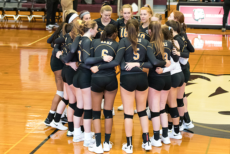 Volleyball Advances to MASCAC Tournament Finals with 3-0 Win Over Bridgewater State